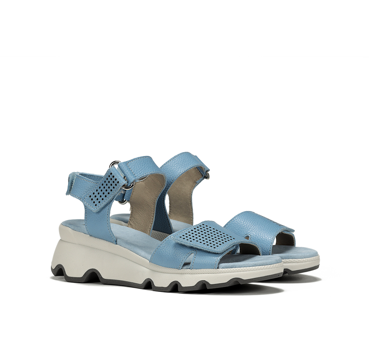 D9025-IN INDIOS CIELO-1