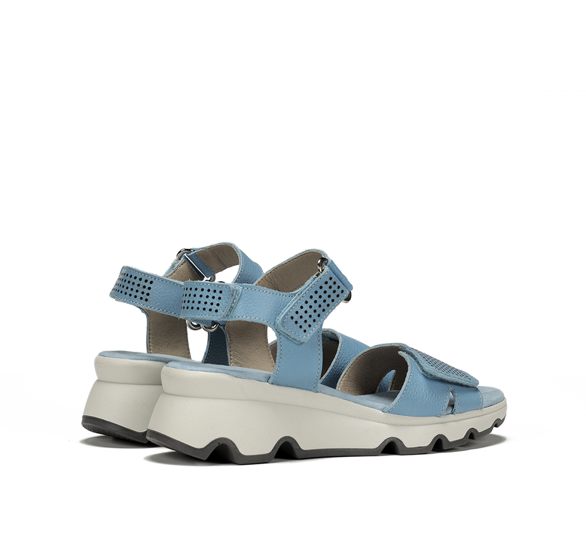 D9025-IN INDIOS CIELO-2