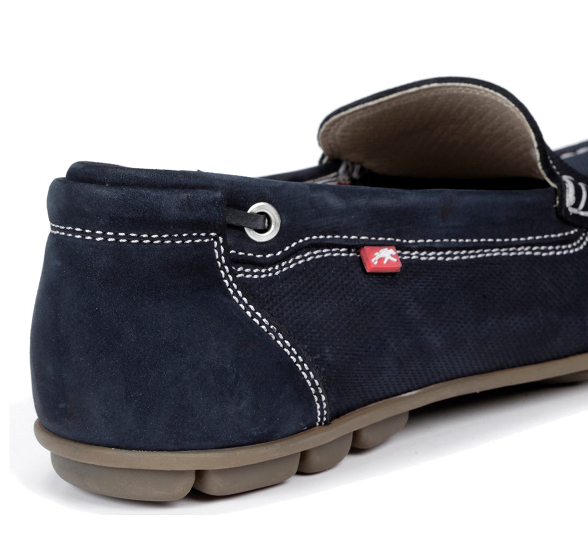 9075 NOBUCK OCEANO-5